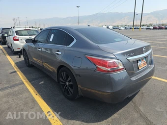 2015 Nissan Altima 2.5 SV - miniatura 6