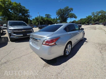 2015 Nissan Altima 2.5 SV - miniatura 3