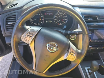 2015 Nissan Altima 2.5 SV – miniatura 10