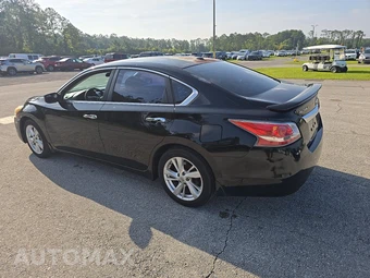 2015 Nissan Altima 2.5 SV – miniatura 6