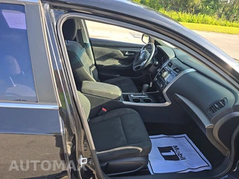 2015 Nissan Altima 2.5 SV – miniatura 8