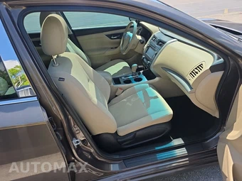 2015 Nissan Altima 2.5 SV – miniatura 8