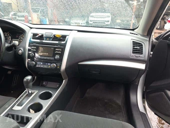 2015 Nissan Altima 2.5 SV – miniatura 18