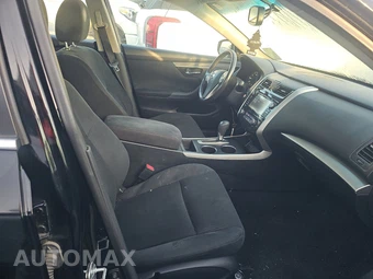 2015 Nissan Altima 2.5 SV – miniatura 8