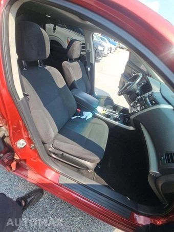 2015 Nissan Altima 2.5 SV – miniatura 18