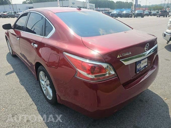 2015 Nissan Altima 2.5 SV – miniatura 2