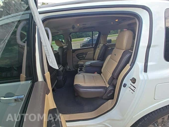 2015 Nissan Armada Platinum – miniatura 10