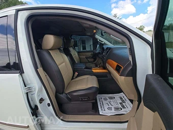 2015 Nissan Armada Platinum – miniatura 16