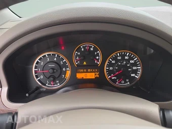 2015 Nissan Armada Platinum - miniatura 26