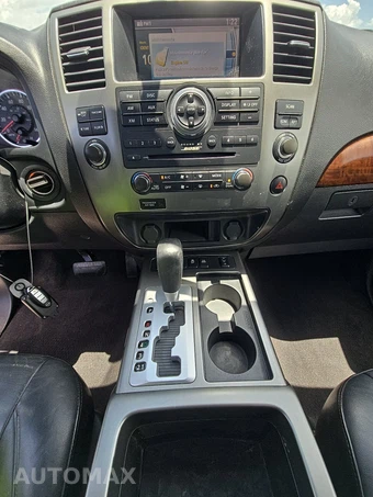 2015 Nissan Armada SL – miniatura 11