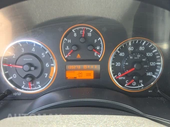 2015 Nissan Armada SL – miniatura 12