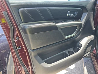 2015 Nissan Armada SL – miniatura 9