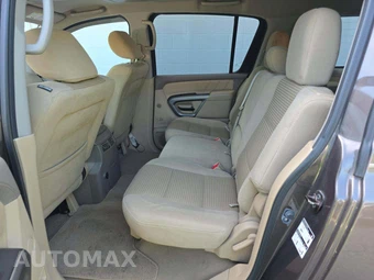 2015 Nissan Armada SV - miniatura 13