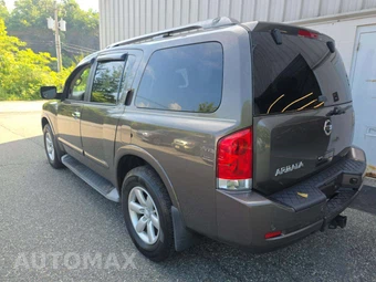 2015 Nissan Armada SV - miniatura 2