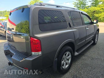 2015 Nissan Armada SV - miniatura 3
