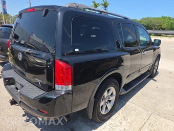 2015 Nissan Armada SV - miniatura 4