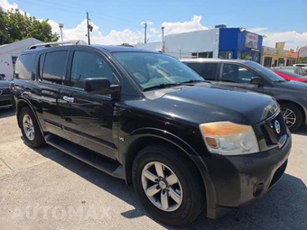 2015 Nissan Armada SV - miniatura 5