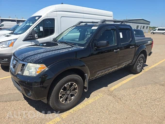 2015 Nissan Frontier PRO-4X Crew Cab Medium Bed - car from the USA, Manheim Buy-Now listing at AUTOMAX