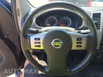 2015 Nissan Frontier PRO-4X Crew Cab Medium Bed - miniatura 10