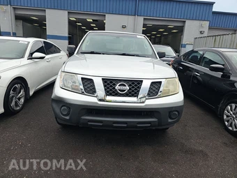 2015 Nissan Frontier S Extended Cab Medium Bed – miniatura 2