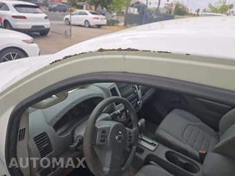 2015 Nissan Frontier S Extended Cab Medium Bed – miniatura 23