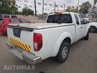 2015 Nissan Frontier S Extended Cab Medium Bed – miniatura 3