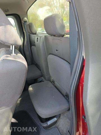 2015 Nissan Frontier S Extended Cab Medium Bed – miniatura 13