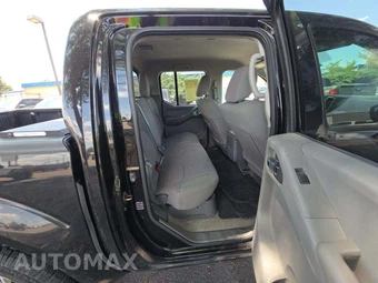2015 Nissan Frontier SV Crew Cab Medium Bed – miniatura 13