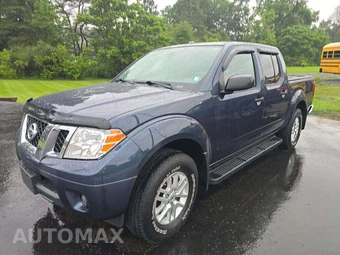 2015 Nissan Frontier SV Crew Cab Medium Bed