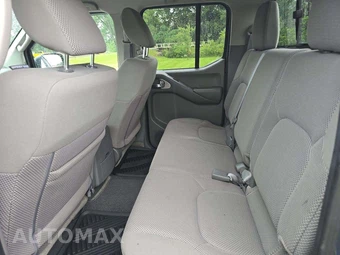 2015 Nissan Frontier SV Crew Cab Medium Bed – miniatura 13