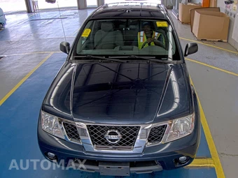 2015 Nissan Frontier SV Crew Cab Medium Bed – miniatura 2