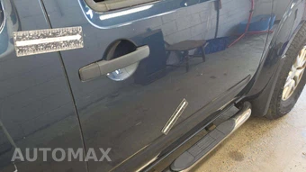 2015 Nissan Frontier SV Crew Cab Medium Bed – miniatura 26