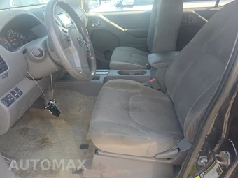 2015 Nissan Frontier SV Crew Cab Medium Bed – miniatura 7