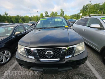 2015 Nissan Frontier SV Crew Cab Medium Bed - miniatura 2