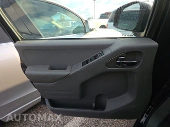 2015 Nissan Frontier SV Crew Cab Medium Bed - miniatura 9