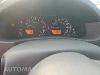 2015 Nissan Frontier SV Crew Cab Medium Bed – miniatura 12