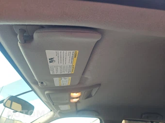 2015 Nissan Frontier SV Crew Cab Medium Bed – miniatura 20