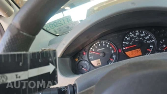 2015 Nissan Frontier SV Crew Cab Medium Bed – miniatura 29