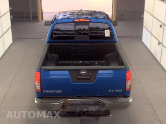 2015 Nissan Frontier SV Crew Cab Medium Bed – miniatura 5