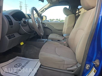 2015 Nissan Frontier SV Crew Cab Medium Bed – miniatura 7