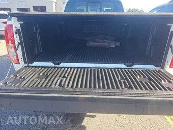 2015 Nissan Frontier SV Extended Cab Medium Bed – miniatura 16