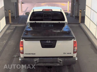2015 Nissan Frontier SV Extended Cab Medium Bed – miniatura 5