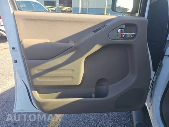 2015 Nissan Frontier SV Extended Cab Medium Bed – miniatura 9