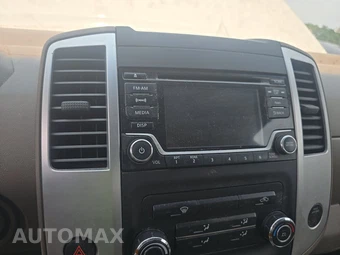 2015 Nissan Frontier SV Extended Cab Medium Bed – miniatura 11