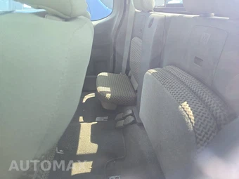 2015 Nissan Frontier SV Extended Cab Medium Bed – miniatura 13