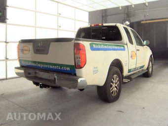 2015 Nissan Frontier SV Extended Cab Medium Bed – miniatura 4