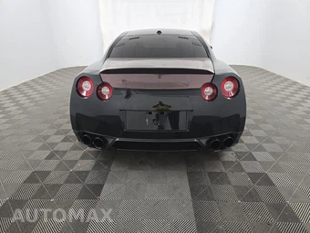 2015 Nissan GT-R Premium - miniatura 5