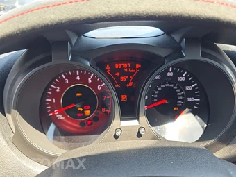 2015 Nissan JUKE NISMO RS – miniatura 12