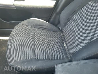 2015 Nissan JUKE S – miniatura 30