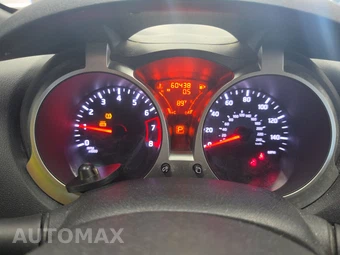 2015 Nissan JUKE SV – miniatura 12